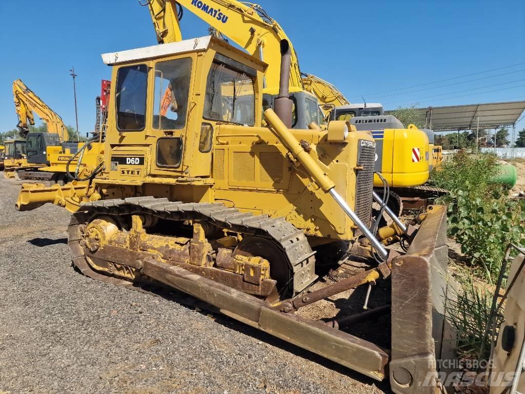 CAT D 6 D Buldožerji goseničarji