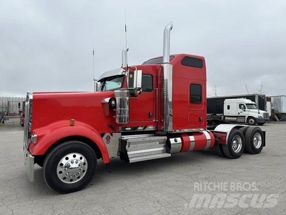 Kenworth W900L Vlačilci