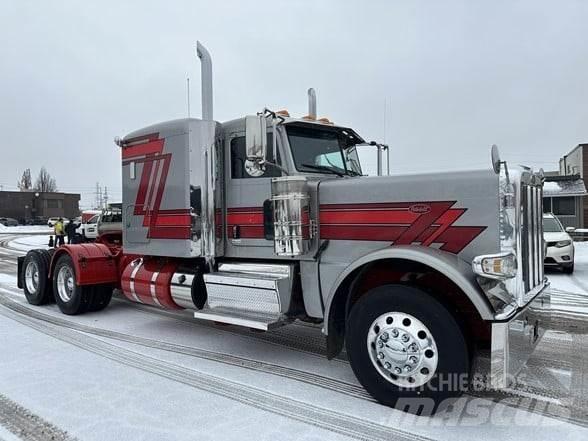 Peterbilt 389 Vlačilci