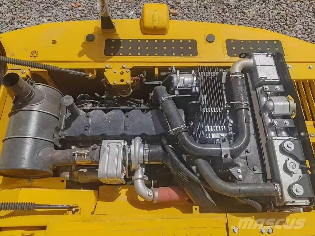 Komatsu 200-8 Bagri goseničarji