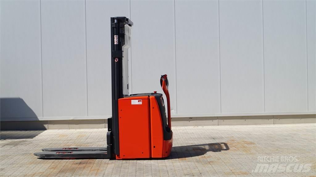 Linde L20i Ročni električni viličar