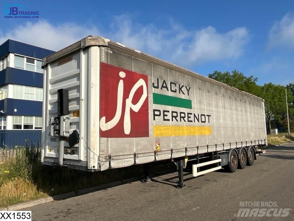 Fruehauf Tautliner Polprikolice s ponjavo