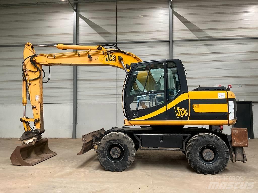 JCB JS 145 W Bagri na kolesih