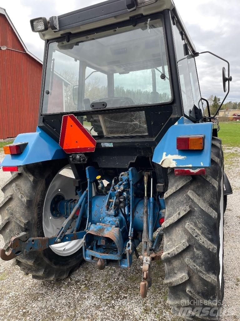 Ford 4830 Traktorji