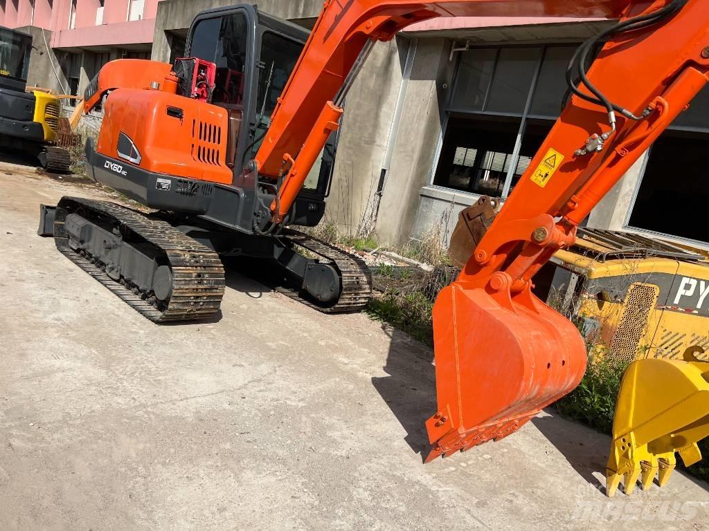 Doosan DX60 Mini bagri <7t
