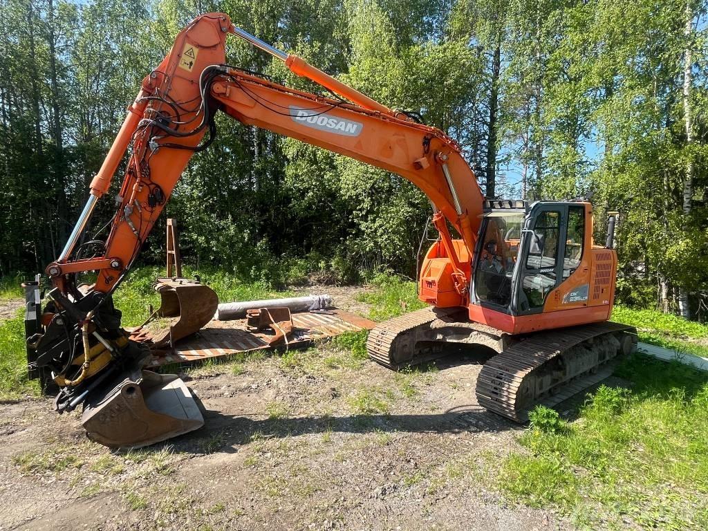 Doosan DX 235 LCR Bagri goseničarji