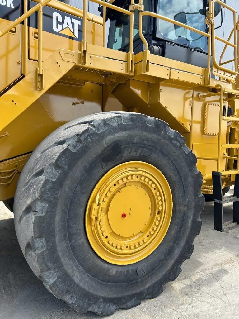 CAT 988 K Kolesni nakladalci