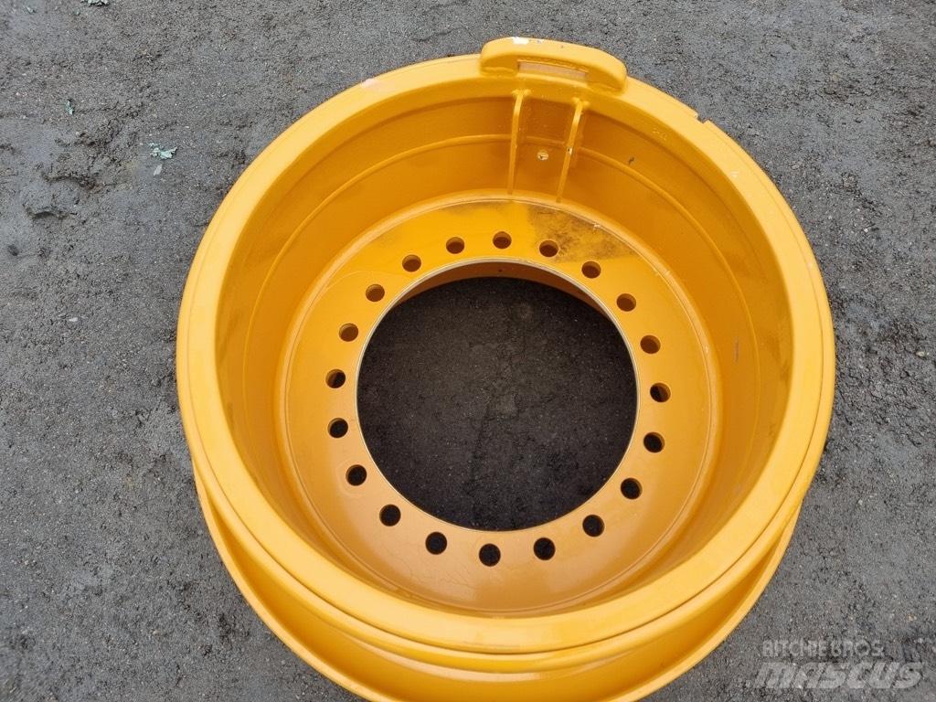 CASE 921 E rims Gume, kolesa in platišča
