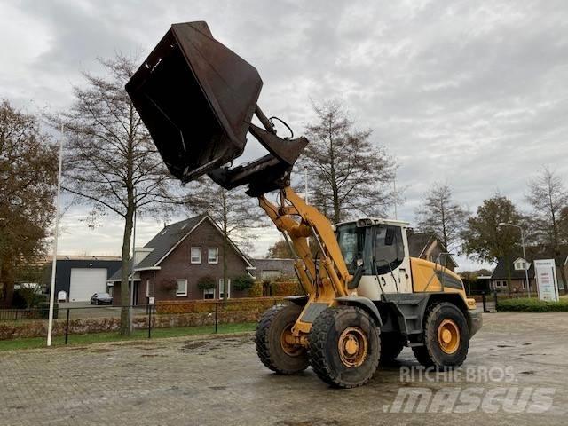 Liebherr 524 Kolesni nakladalci