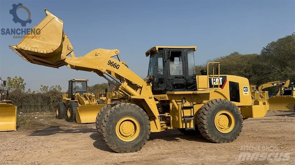 CAT 966 G Kolesni nakladalci