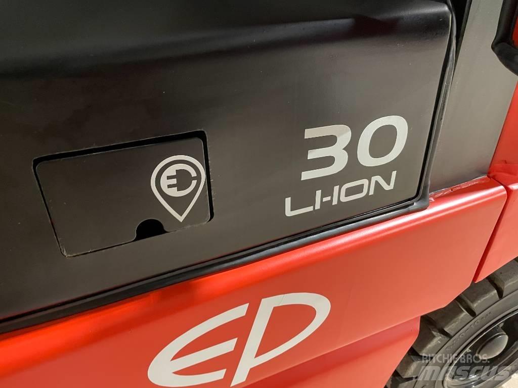 EP EFL302 Električni viličarji
