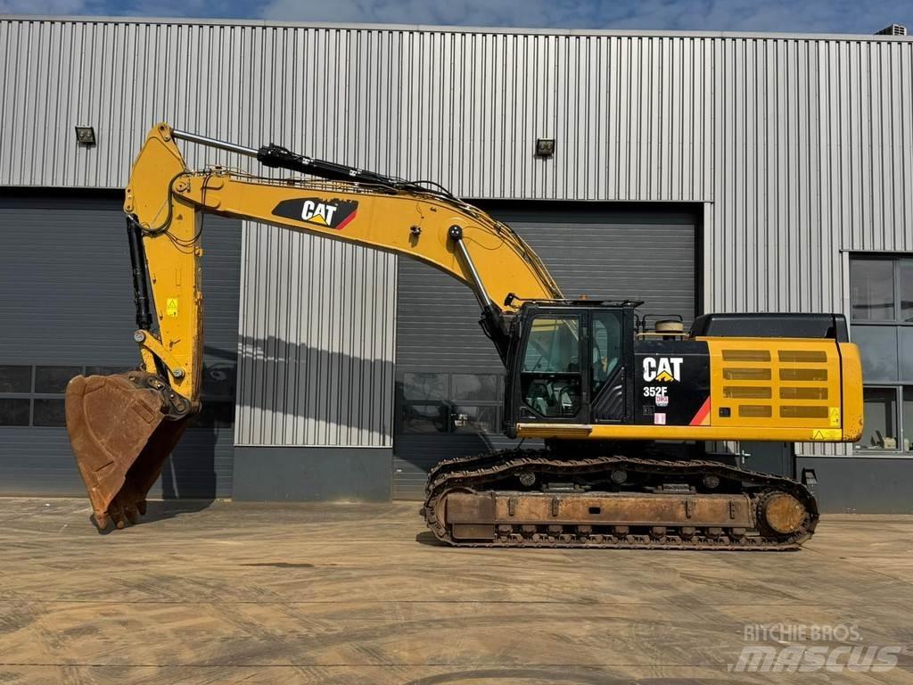 CAT 352F Posebni bagri