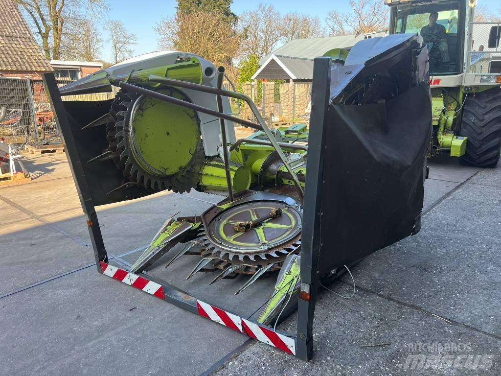 CLAAS RU 450 Xtra Stroji za krmo na lastni pogon