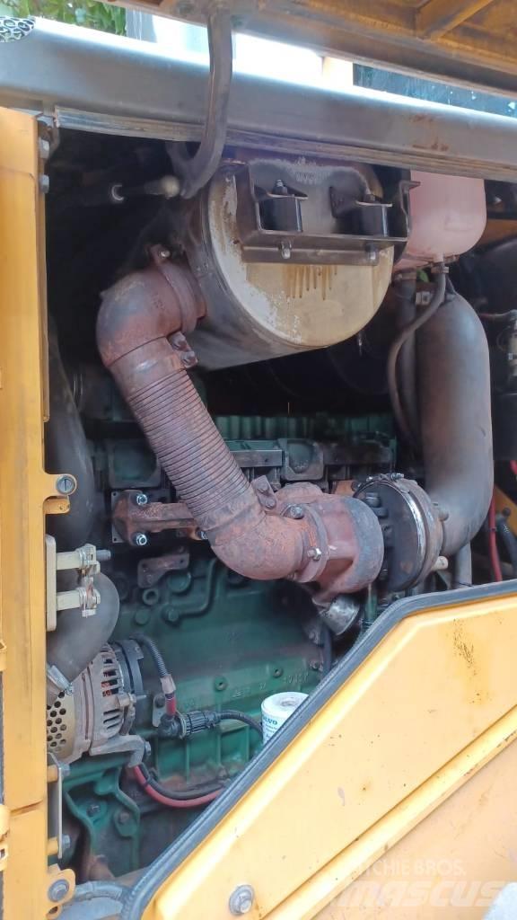 Volvo L 60 F Kolesni nakladalci