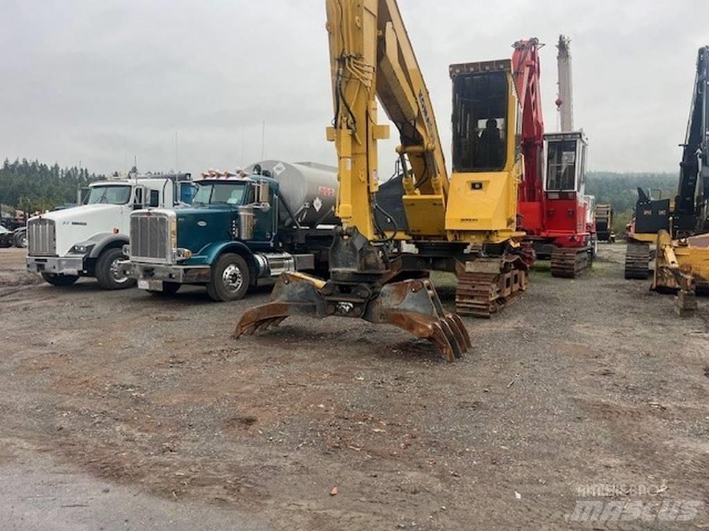 Komatsu PC210LL-10 Nakladalci za les
