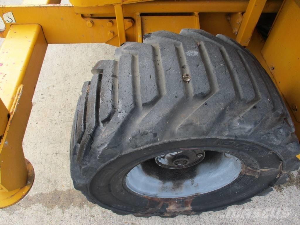 JLG 3394 RT  (535) Škarjaste dvižne ploščadi