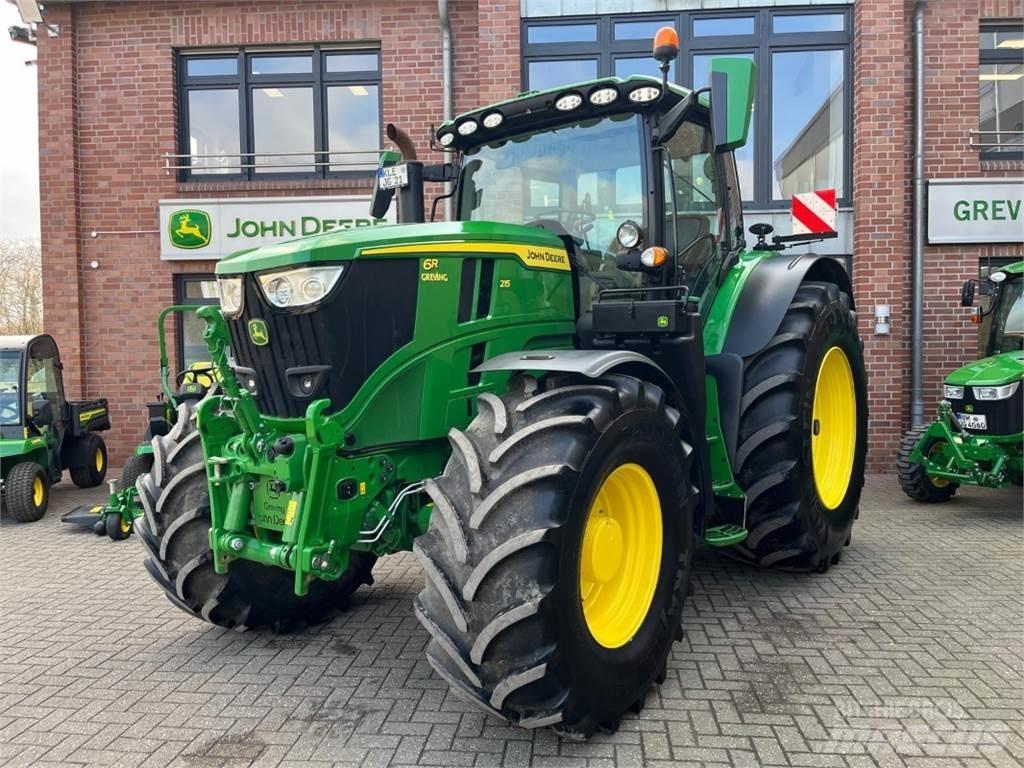John Deere 6R215 Traktorji