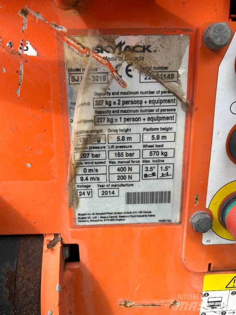 SkyJack SJ III 3219 Škarjaste dvižne ploščadi