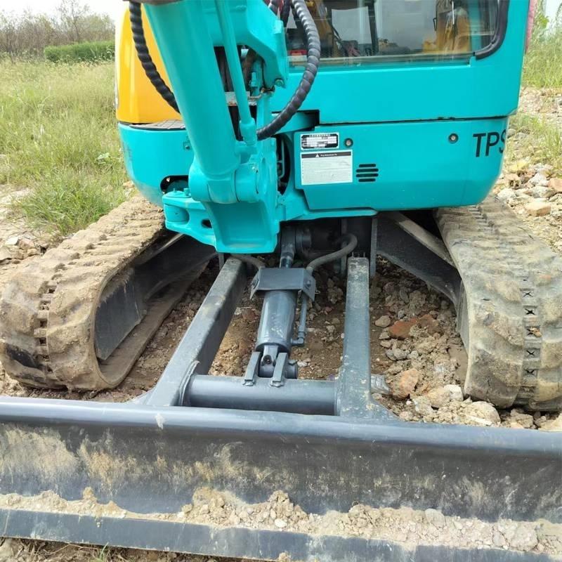 Kubota KX 135 Mini bagri <7t