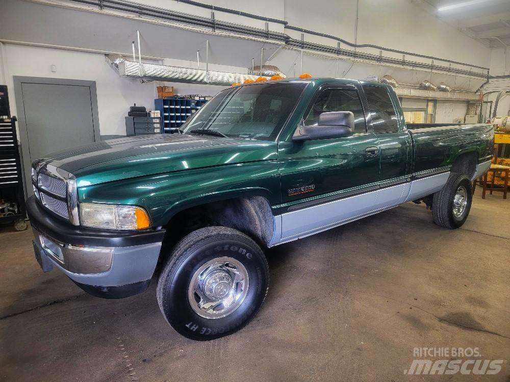 Dodge 2500 SLT Drugi tovornjaki