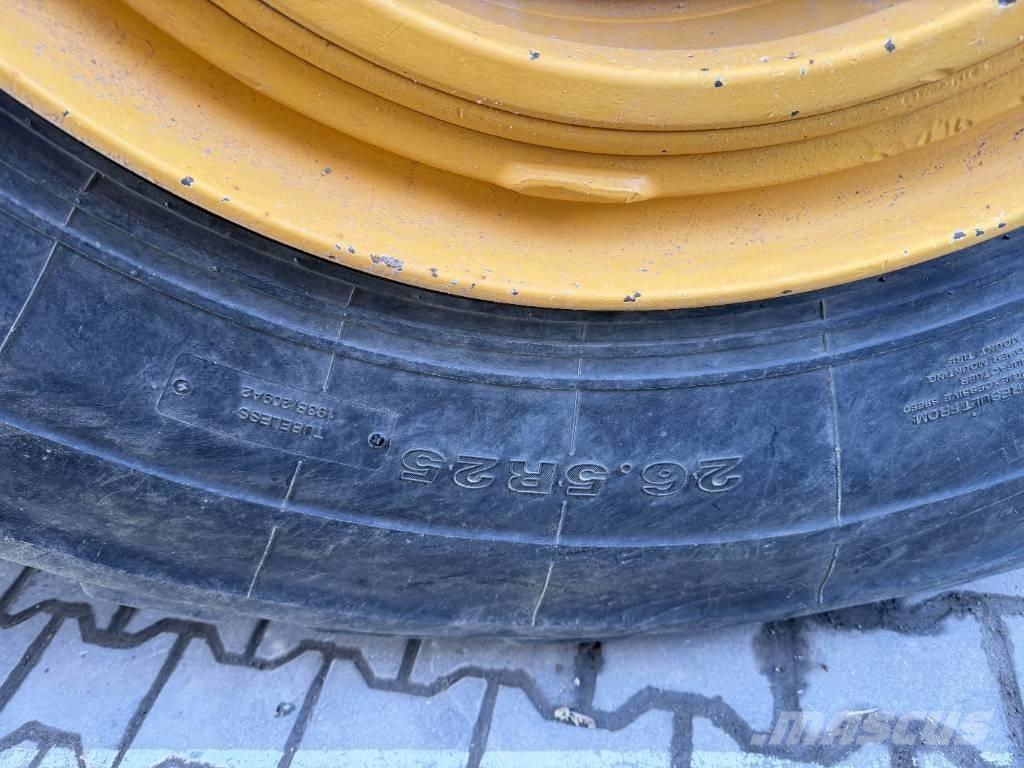 Volvo A 35 D Zglobni demperji