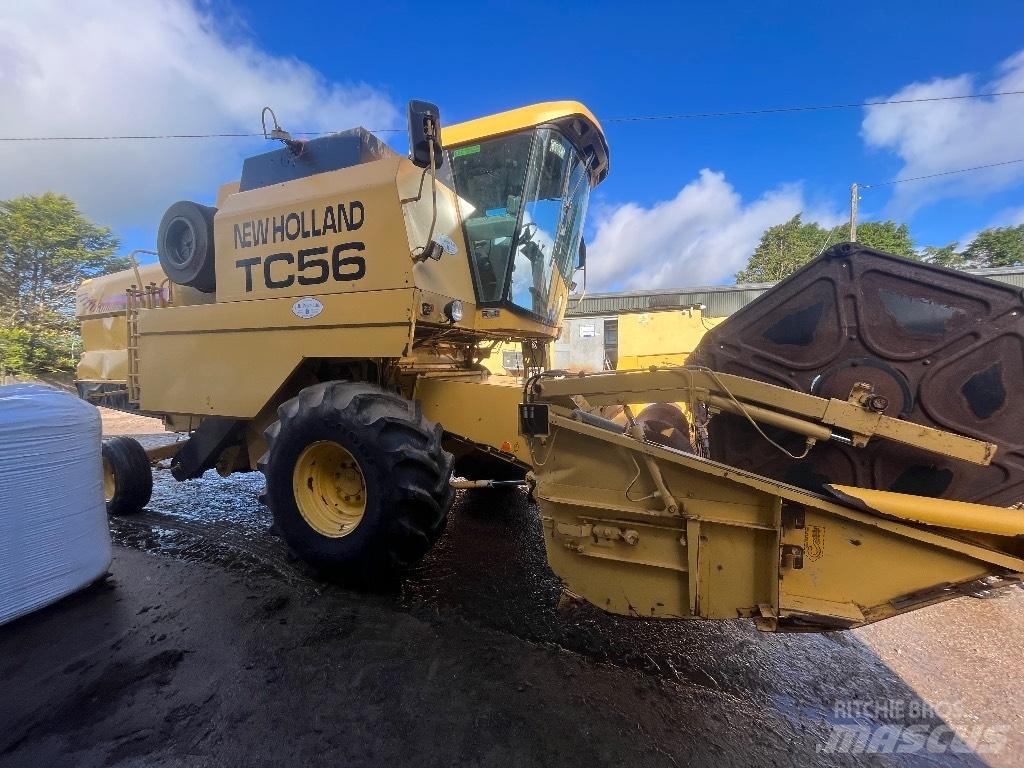 New Holland TC 56 H Kombajni