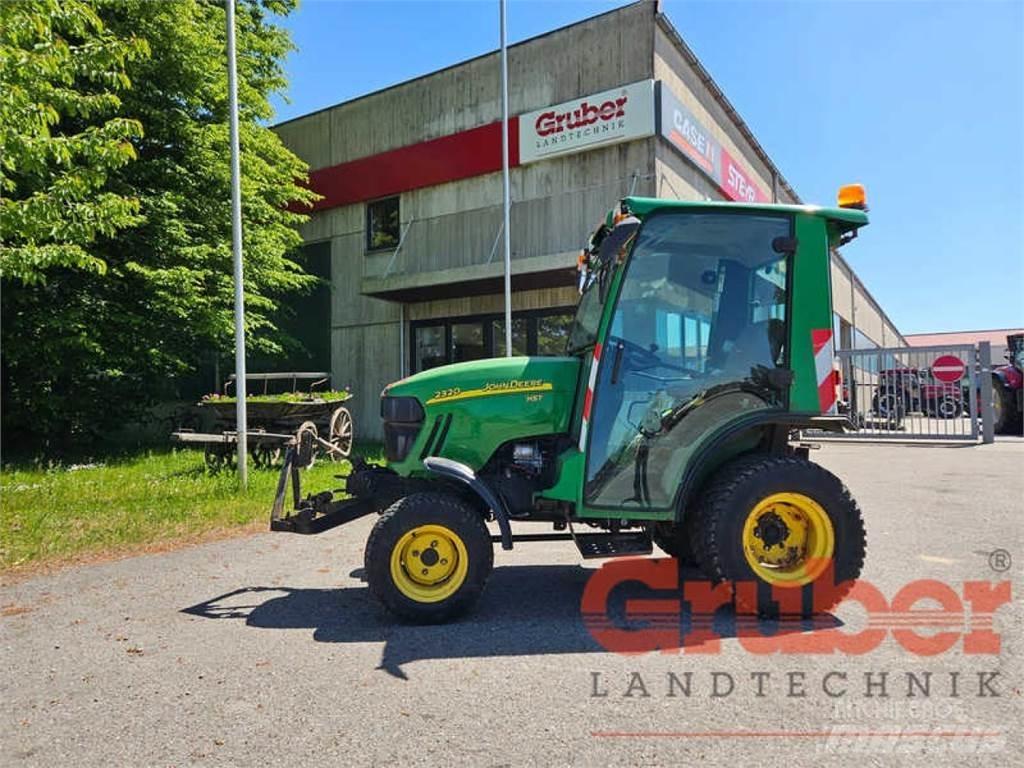 John Deere 2320 Traktorji