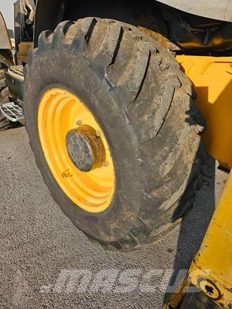 JCB 4 CX Rovokopači