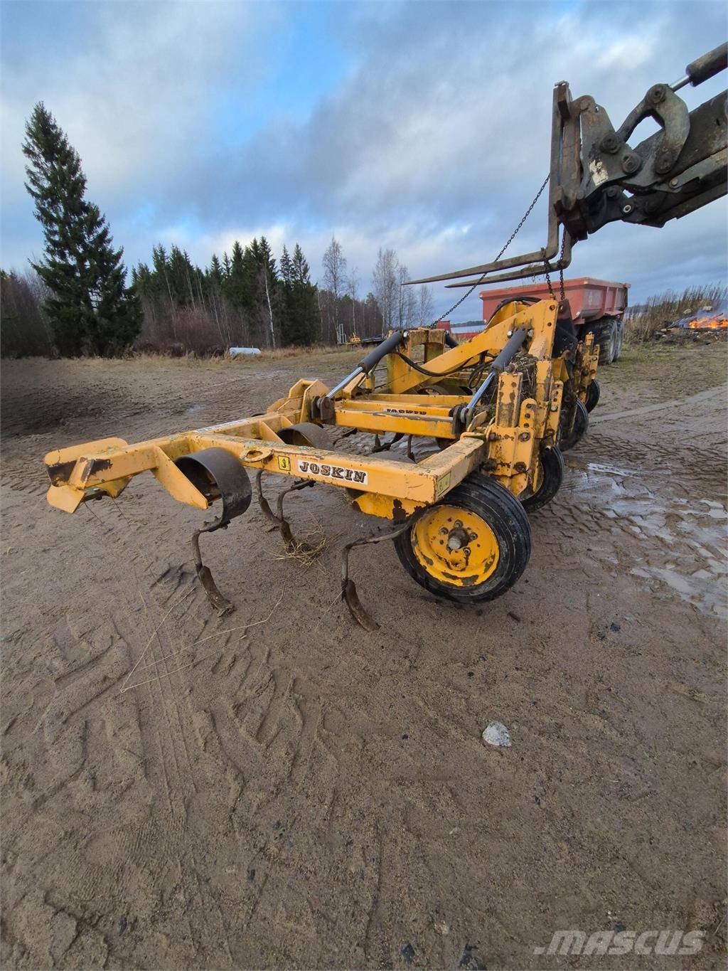 Joskin 5700 Kultivatorji
