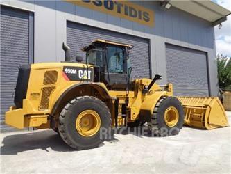 CAT 950M Kolesni nakladalci
