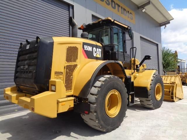 CAT 950M Kolesni nakladalci