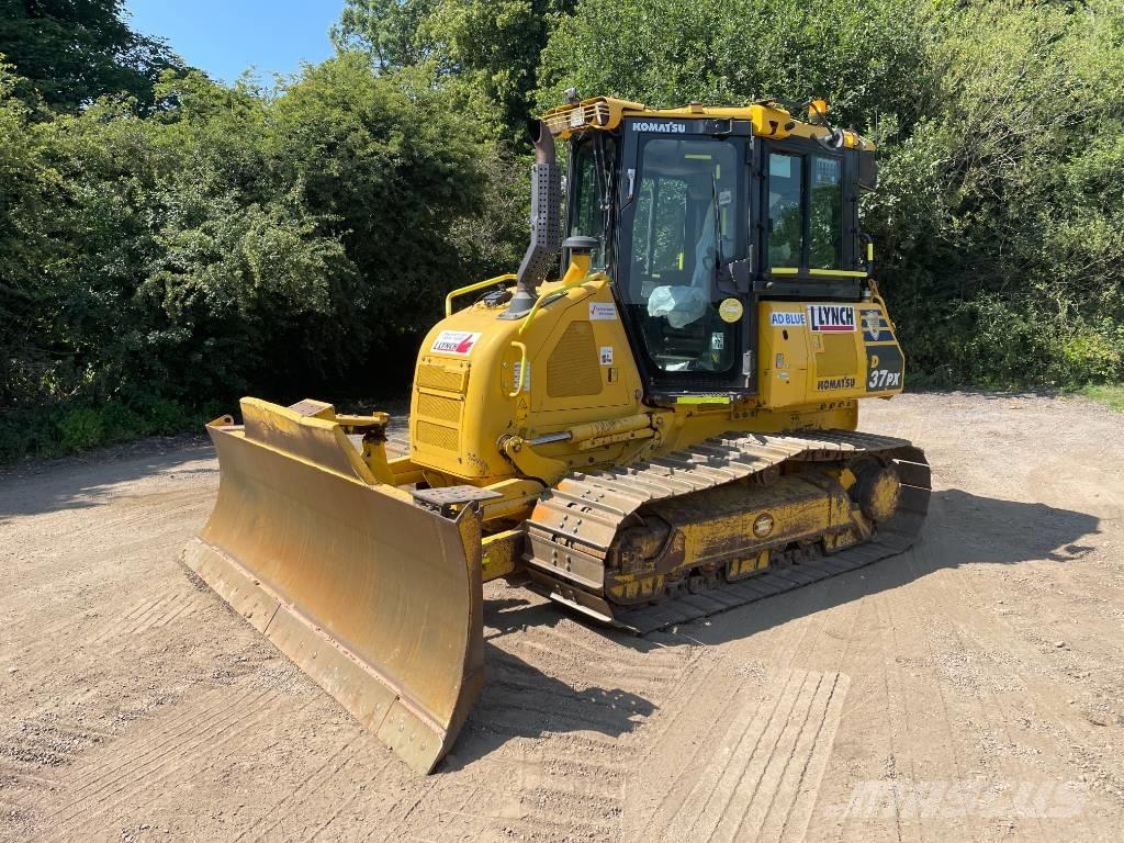 Komatsu D 37 PX-24 Buldožerji goseničarji