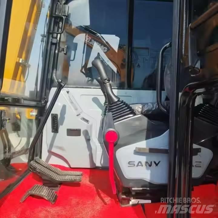 Sany SY60C Bagri goseničarji