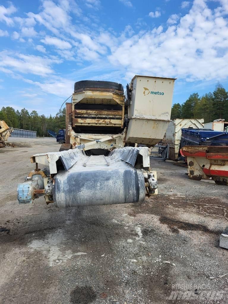 Metso LT 300 GPB Mobilni drobilniki