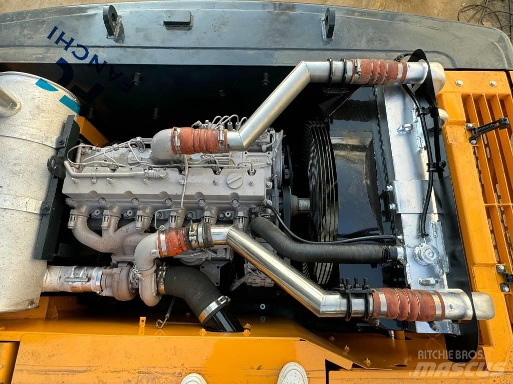 Hyundai 300LC-9S Bagri goseničarji