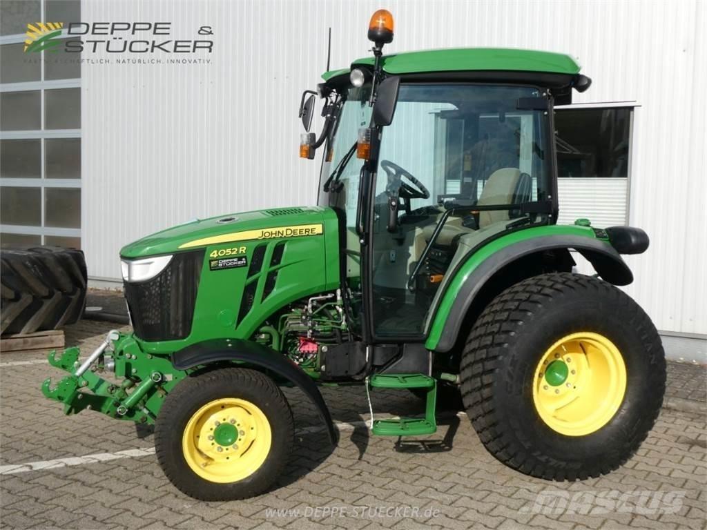 John Deere 4052R Manjši traktorji