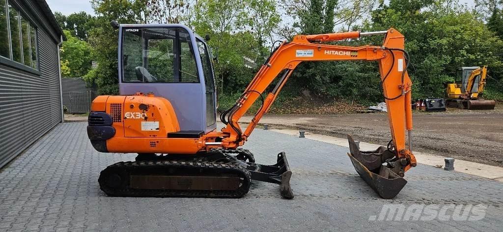 Hitachi EX30 Mini bagri <7t