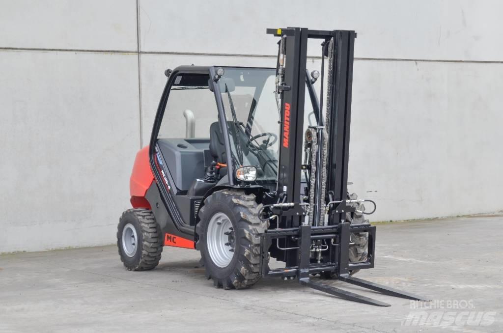 Manitou MC 25-4 Dizelski viličarji