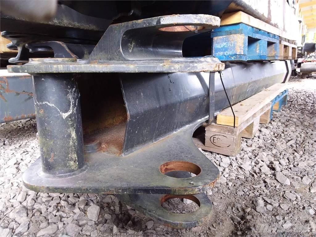 John Deere CH7 Dvigala za gozdne kombajne
