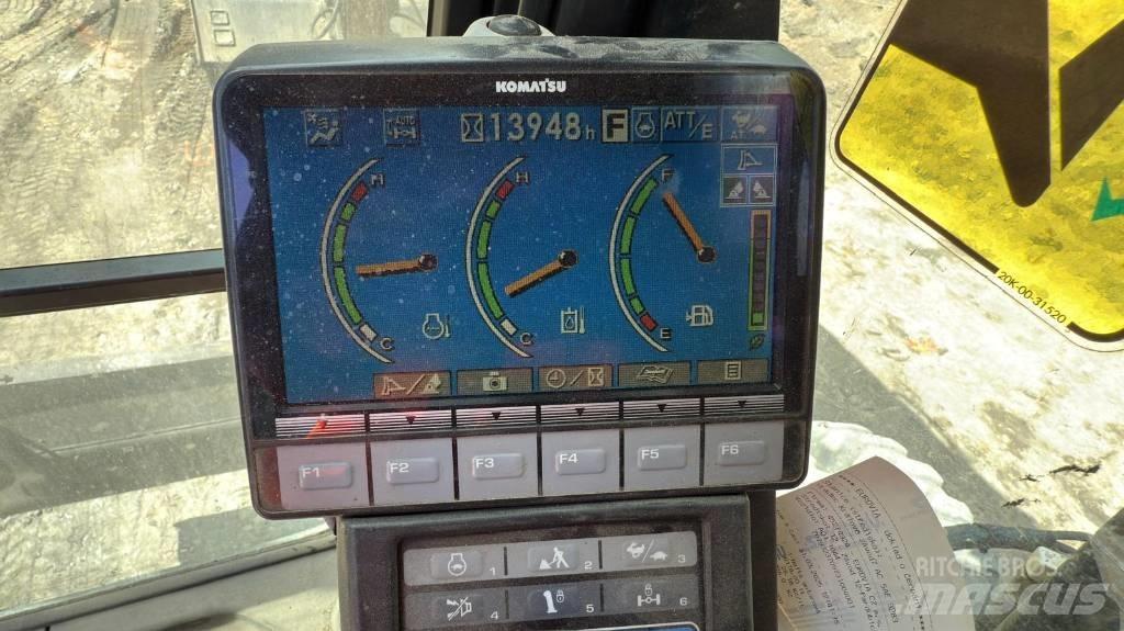 Komatsu PW 148-8 Bagri na kolesih