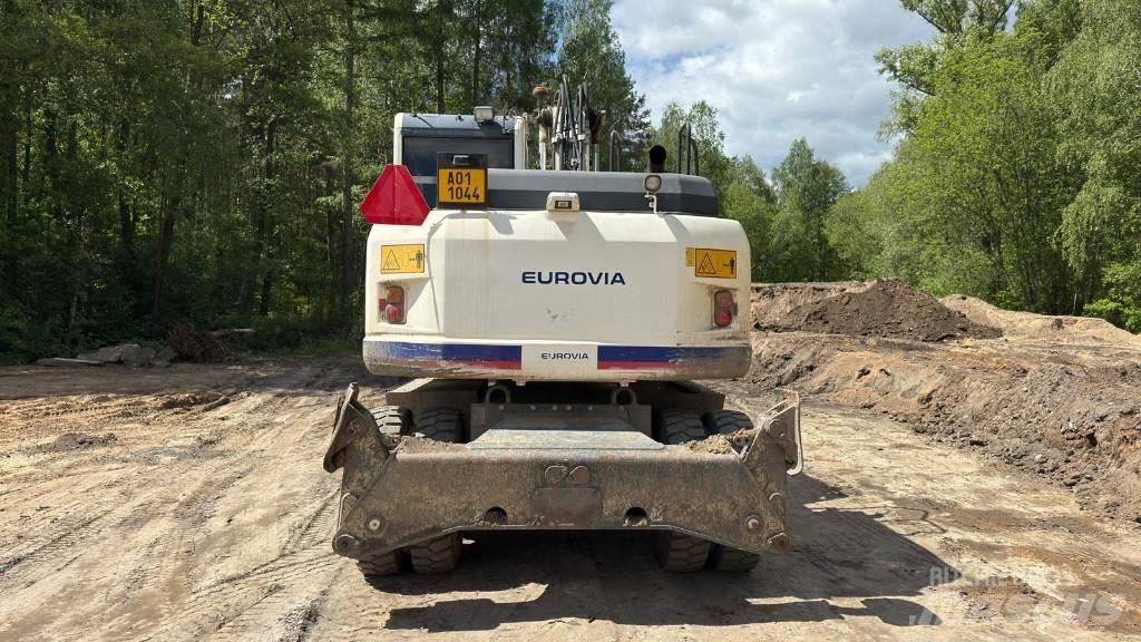 Komatsu PW 148-8 Bagri na kolesih
