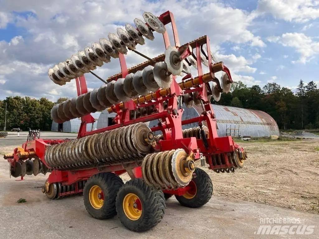 Väderstad Carrier820 Kolutne brane