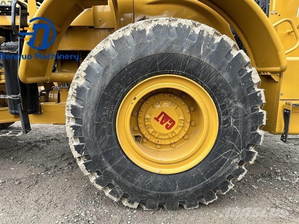 CAT 966 H Kolesni nakladalci