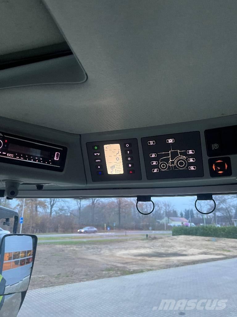 CLAAS Arion 660 Traktorji