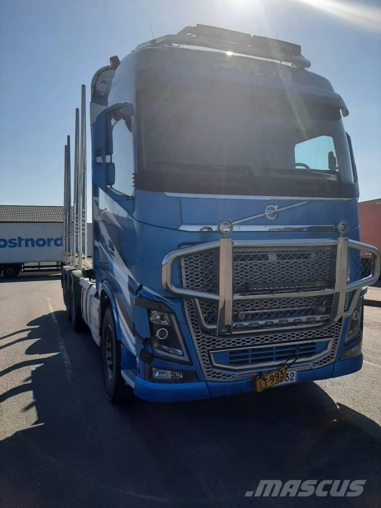 Volvo FH 16 Tovornjaki za hlode