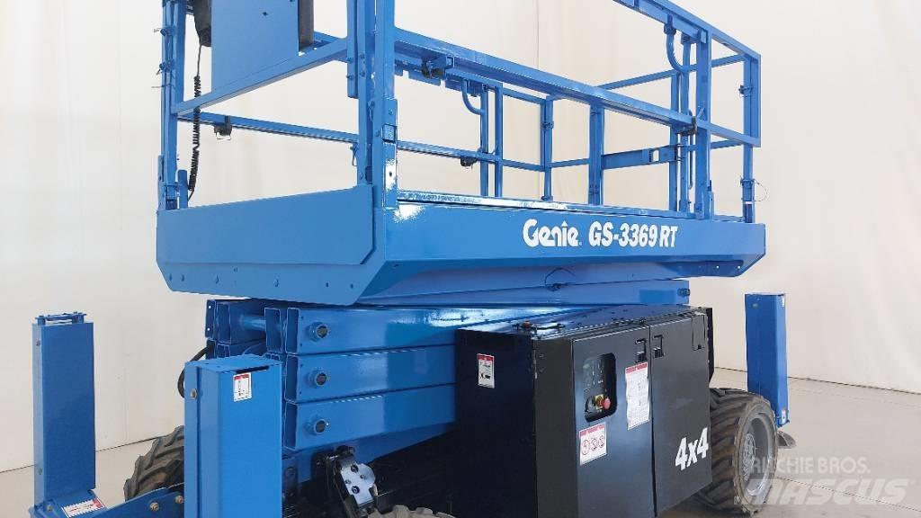 Genie GS 3369 RT Škarjaste dvižne ploščadi