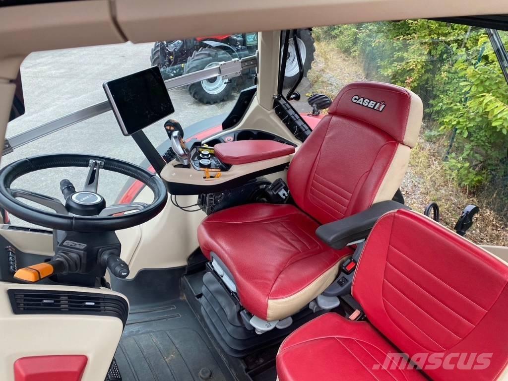 Case IH OPTUM 300 Traktorji