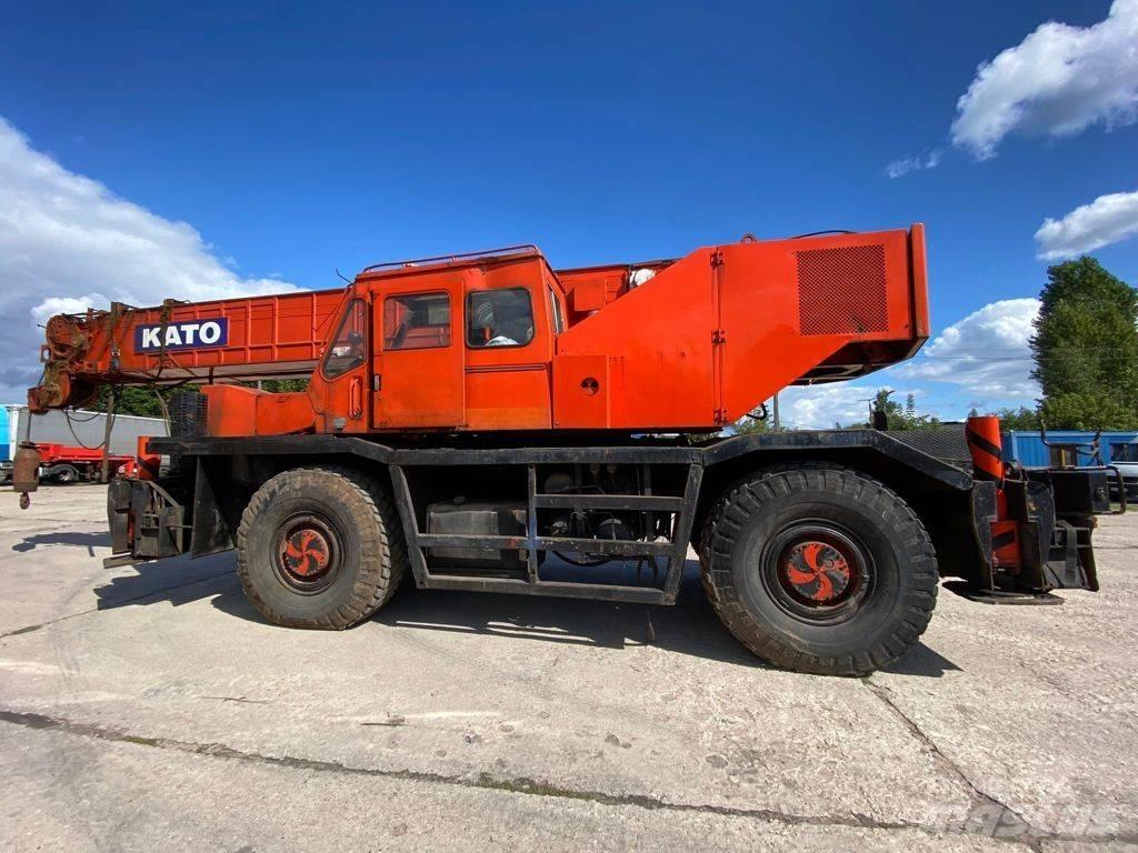 Kato KR 500 Avtodvigala