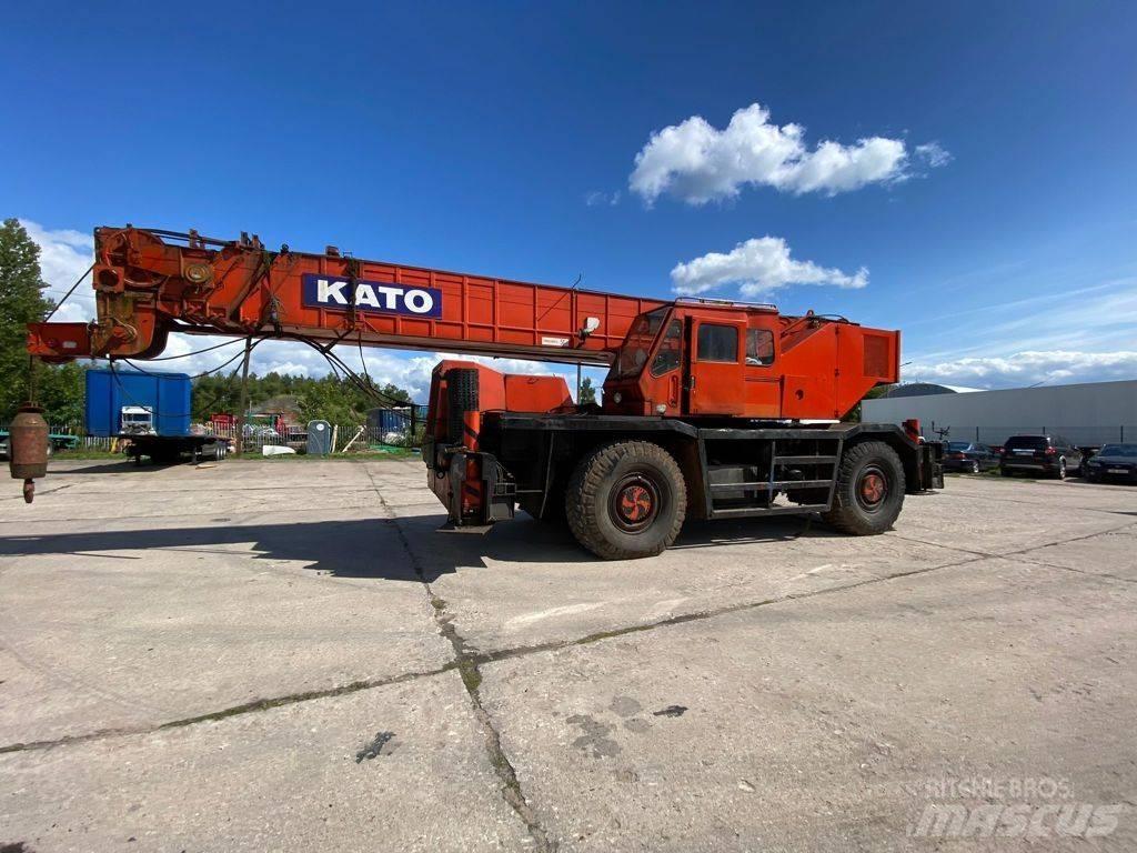 Kato KR 500 Avtodvigala