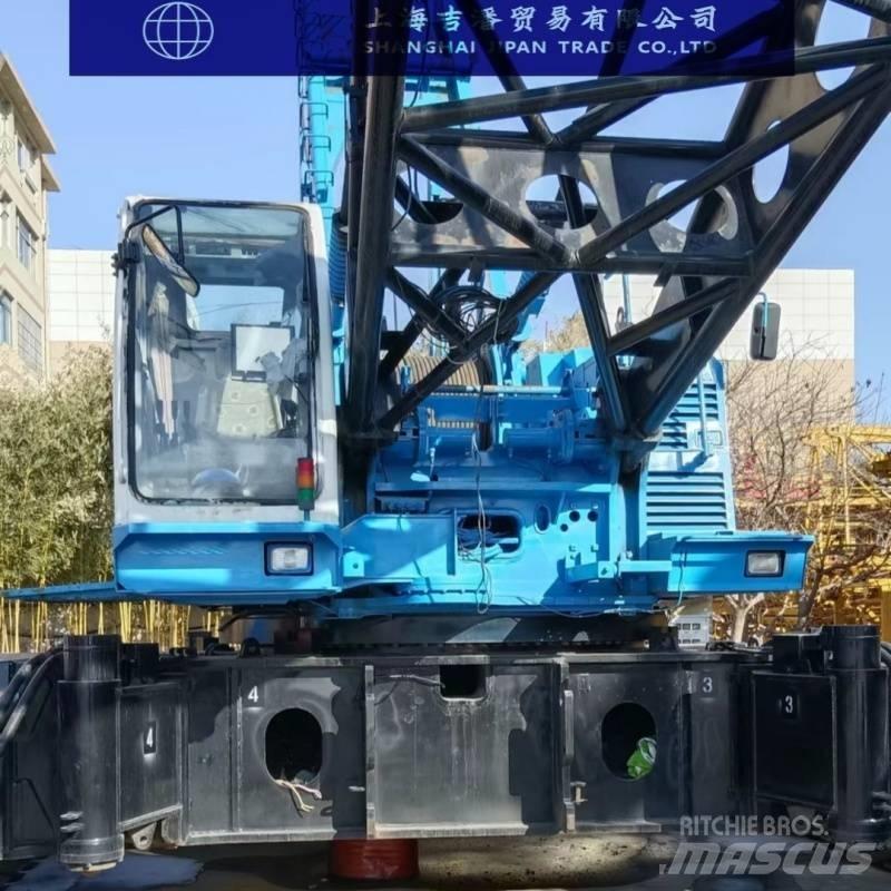 Hitachi SCX2500 Dvigala na gosenicah